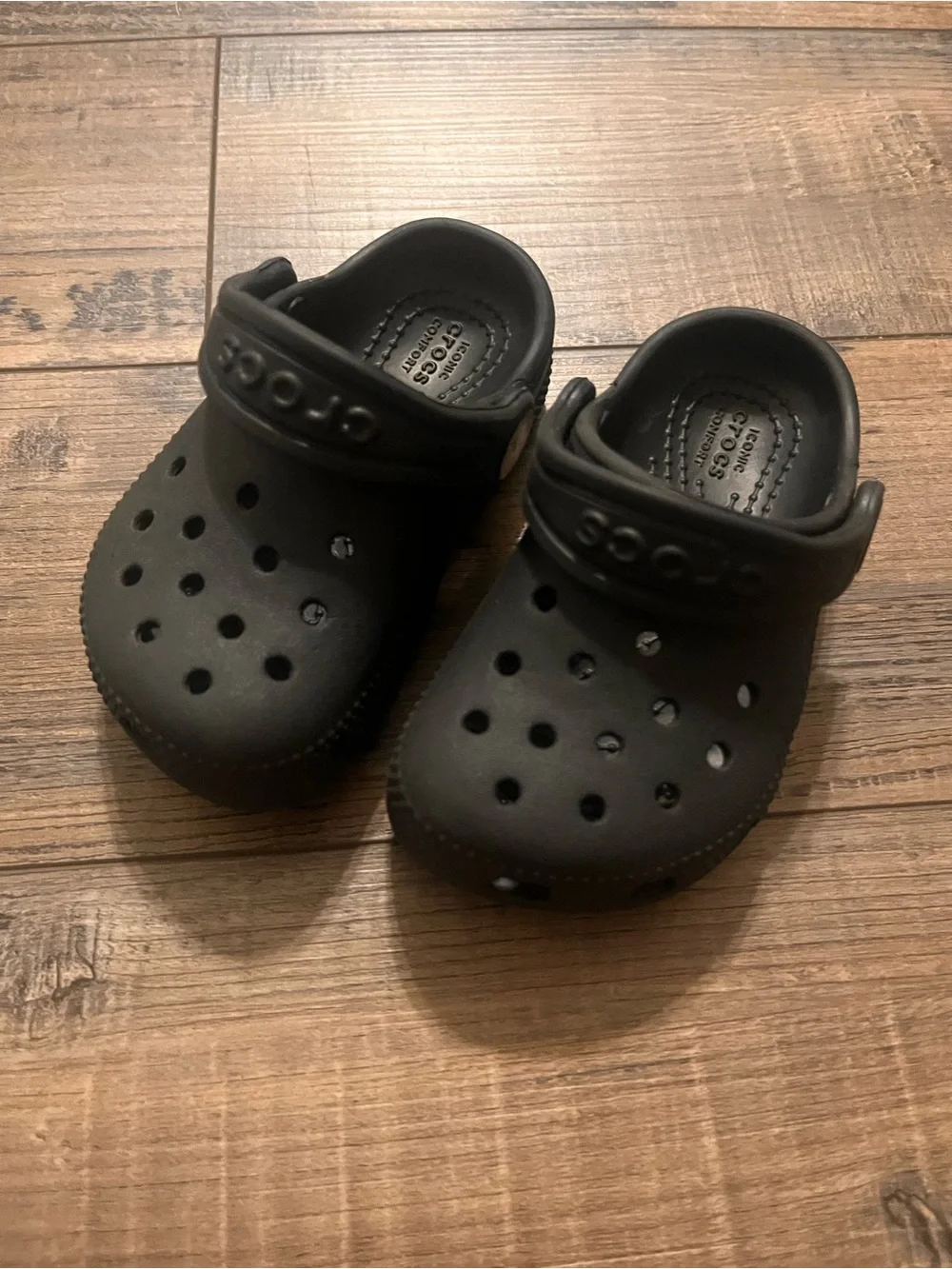 CROCS Kids Classic Clog in Black
